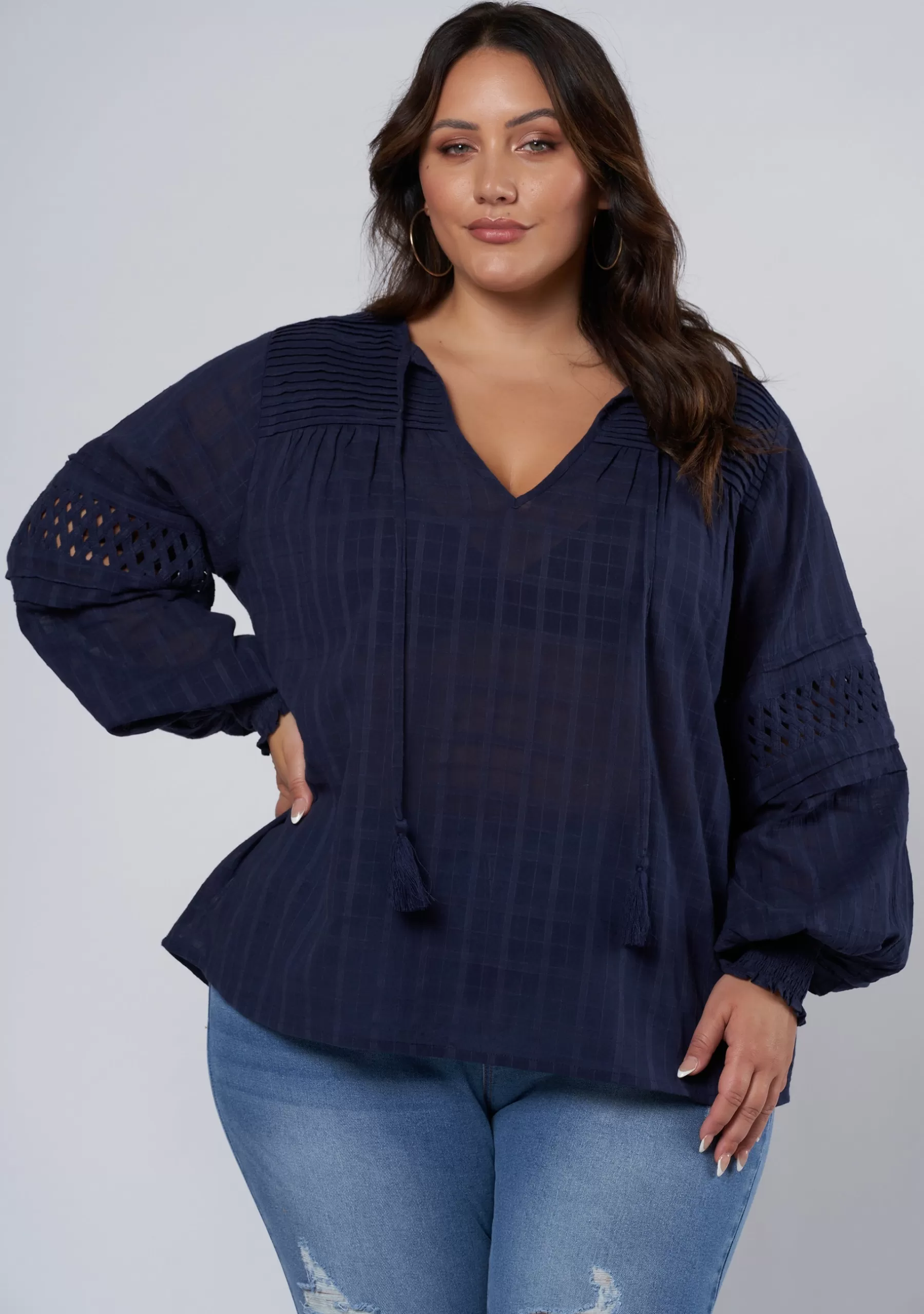 Curve Project Shirts & Blouses>Auralie Long Sleeve Blouse