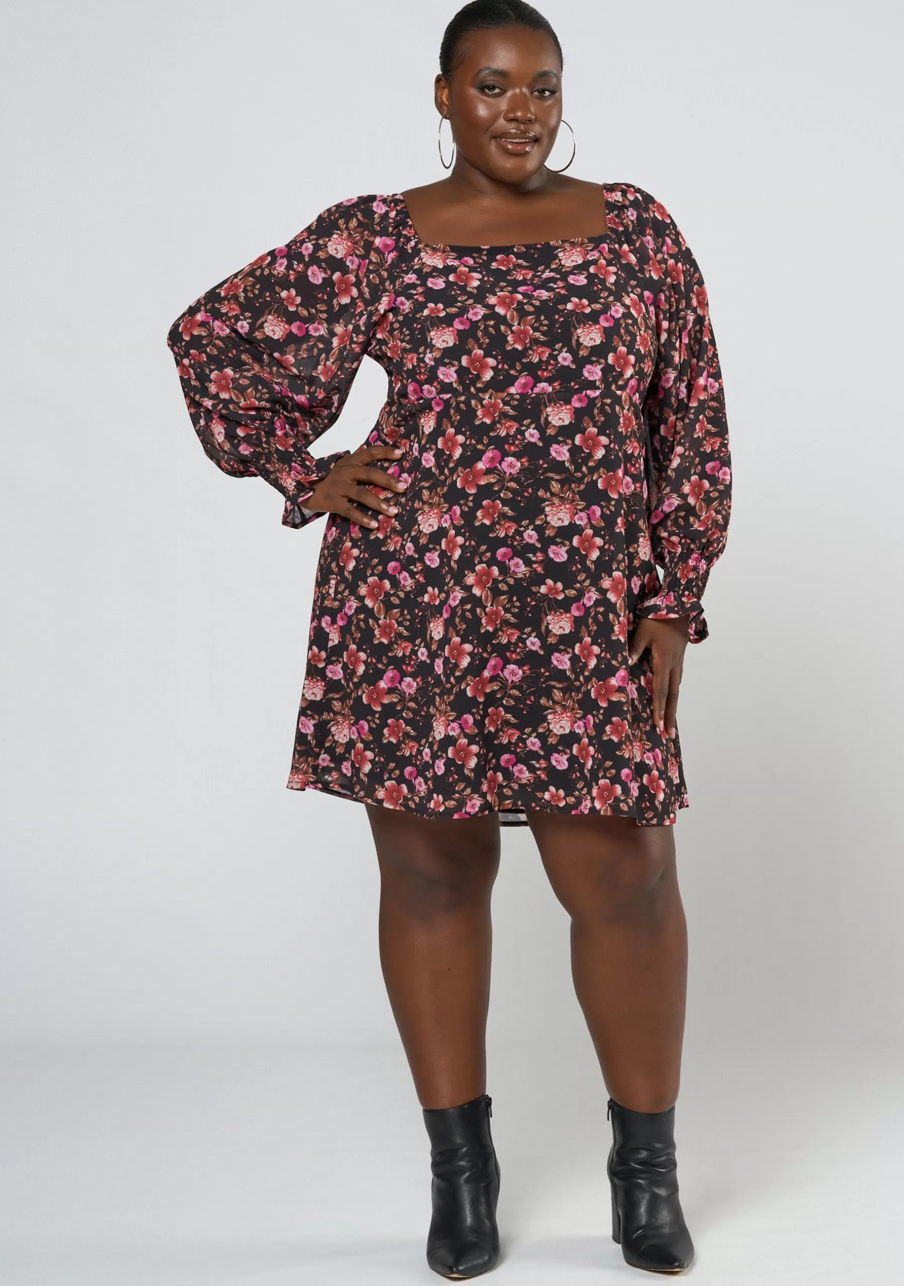 Curve Project Mini Dresses>Dancing Queen Mini Dress