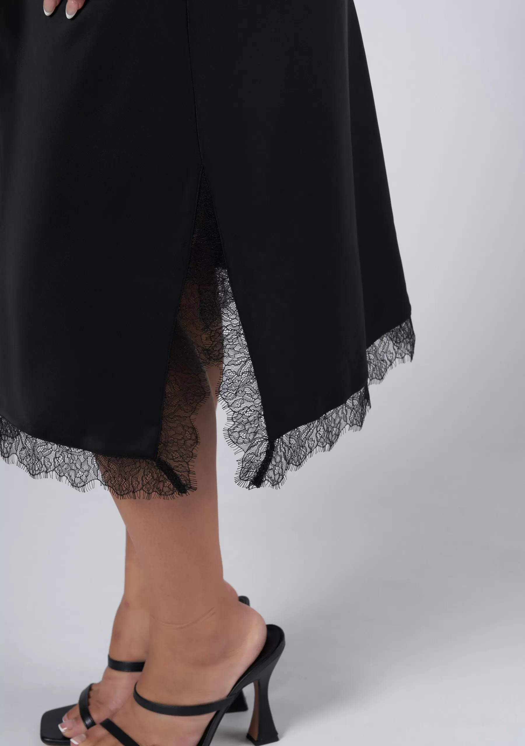 Curve Project Midi Skirts>Last Nite Midi Slip Skirt