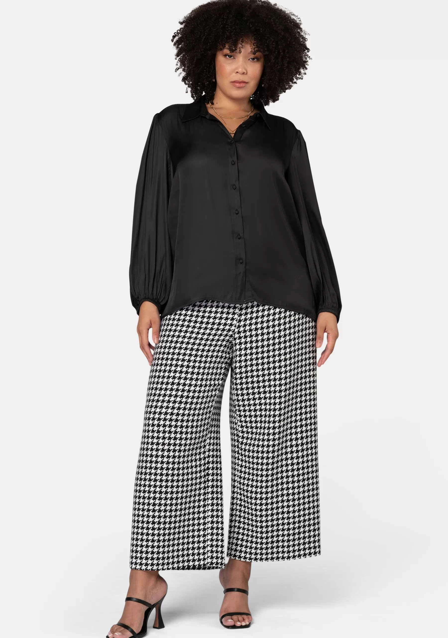Curve Project Shirts & Blouses>Loren Satin Shirt