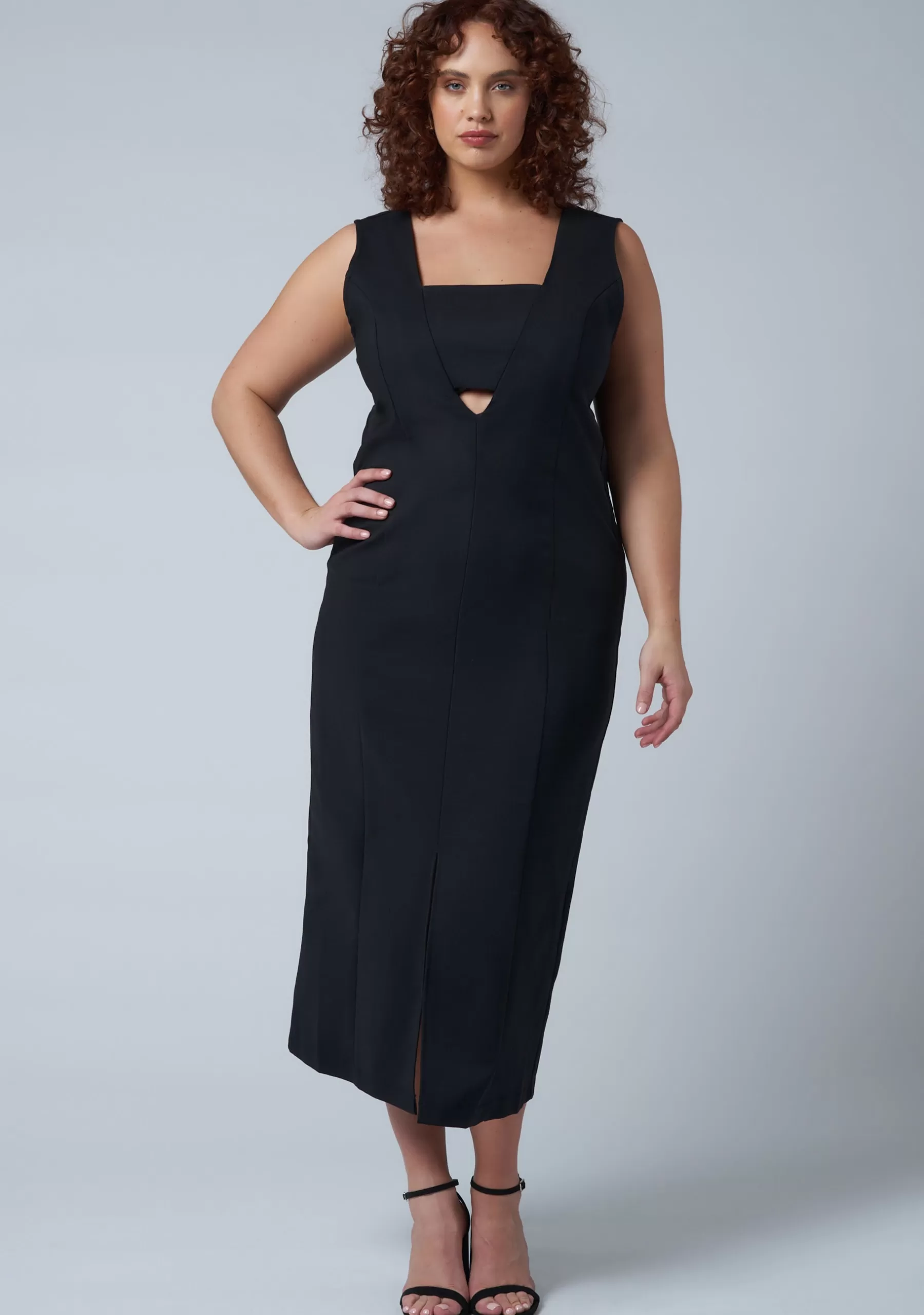 Curve Project Party Dresses | Black Dresses>Make It Mine Midi Dress