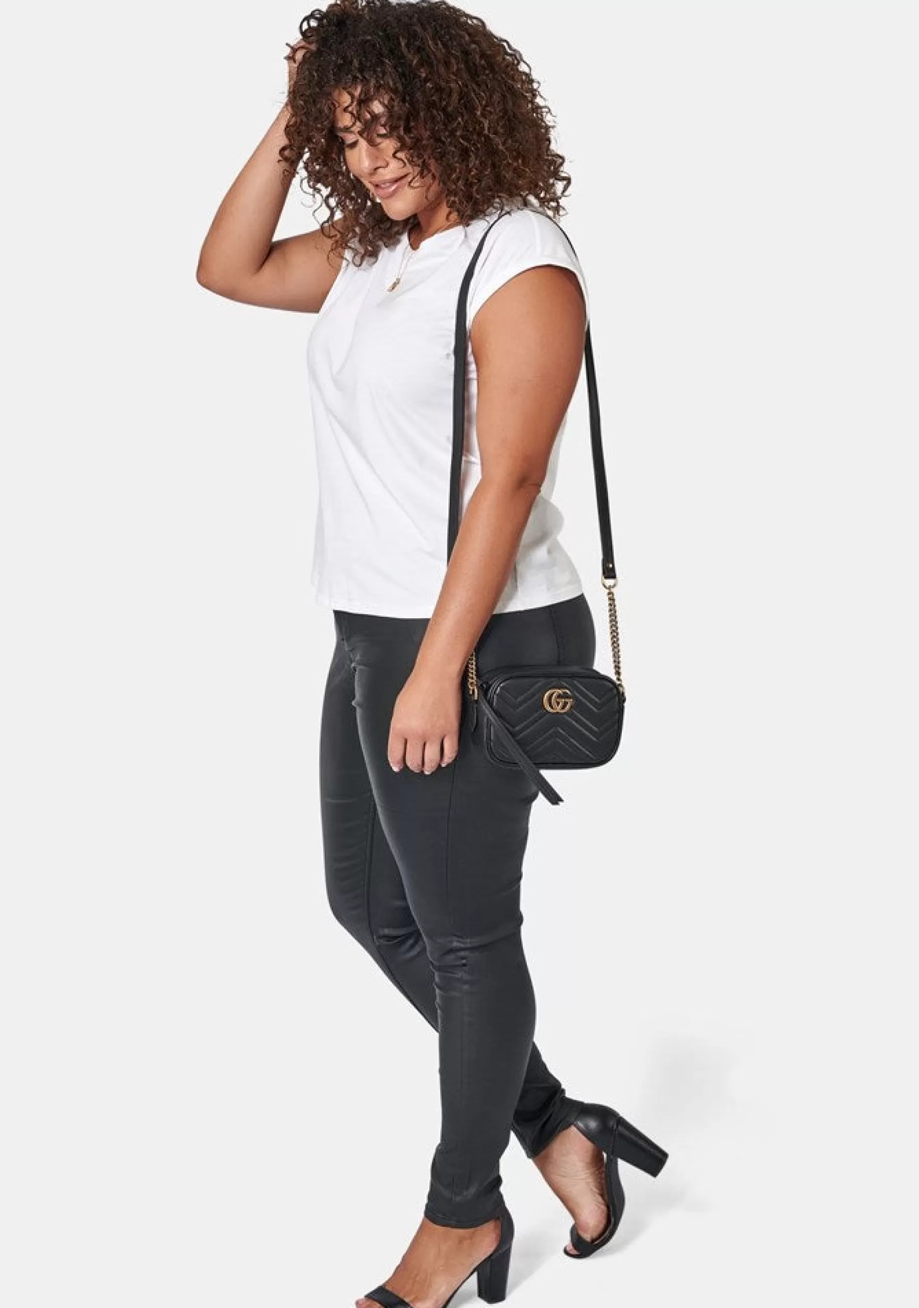 Curve Project T-Shirts>Poppy Premium Tee