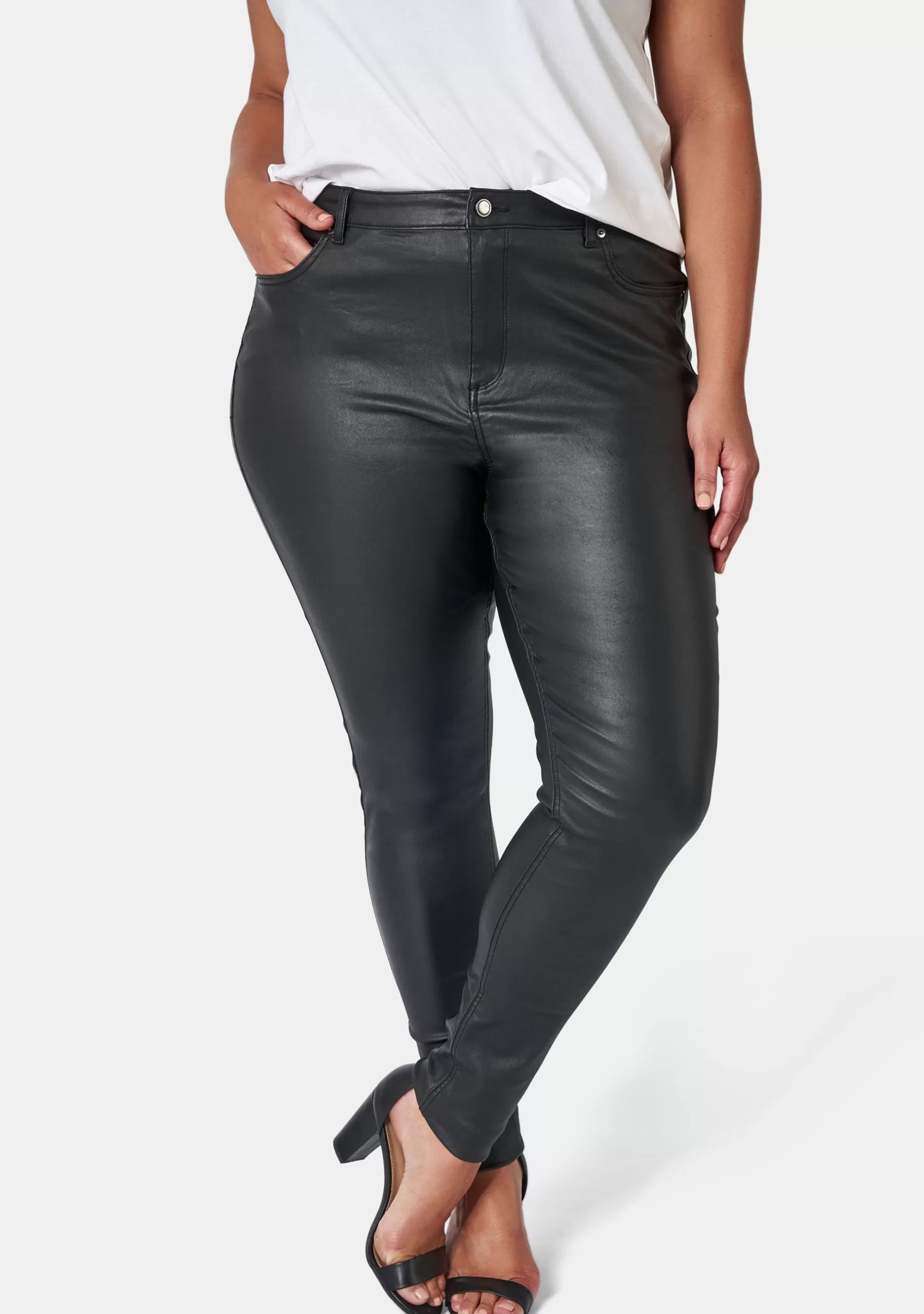 Curve Project Denim | Jeans>Rose Coated Jeans