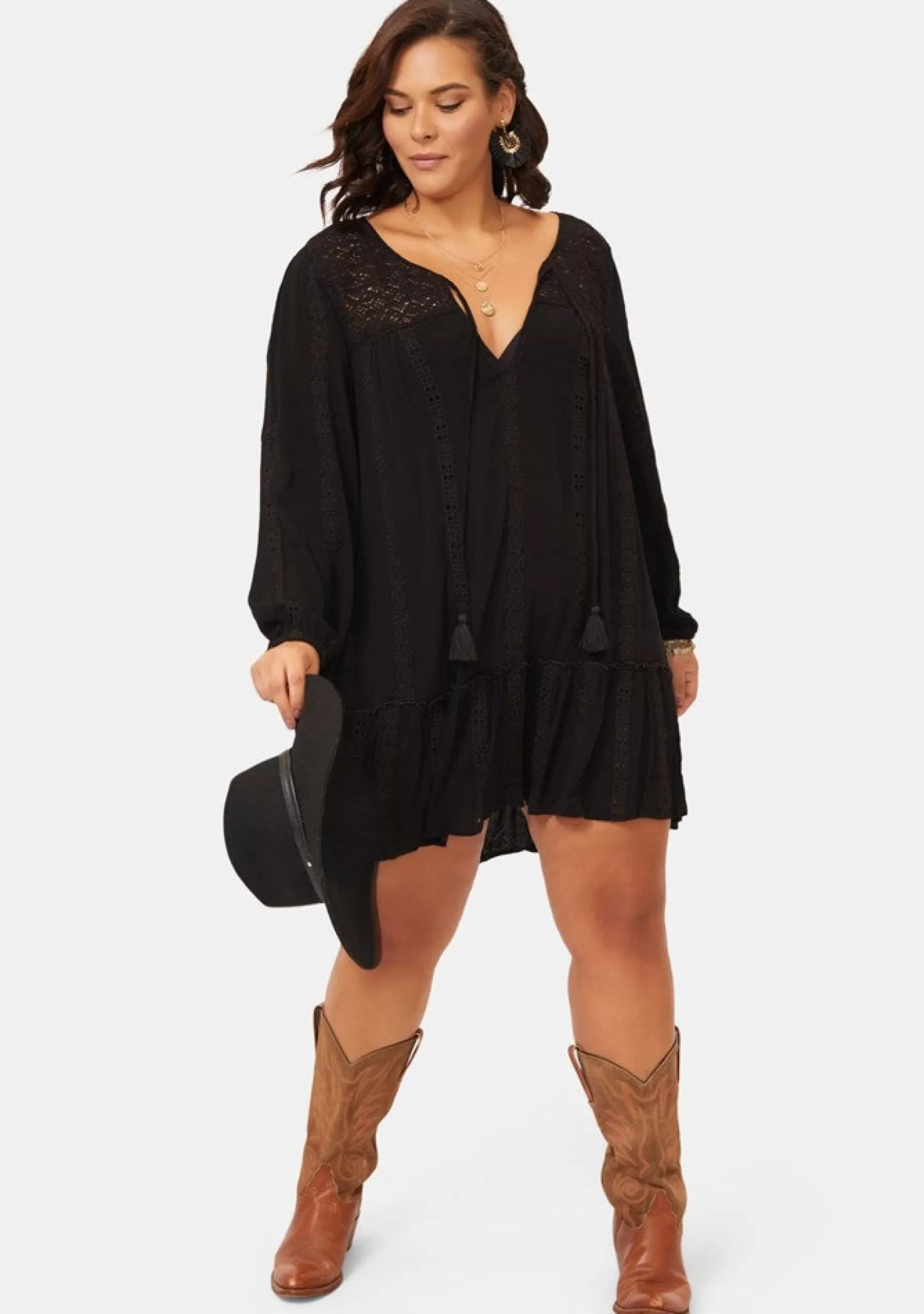Curve Project Boho Dresses | Black Dresses>Supreme Lace Dress
